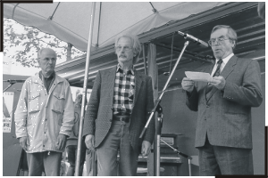 Am 01.09.1989 auf dem Bonner Friedensplatz mit dem Deserteur Ludwig Baumann
